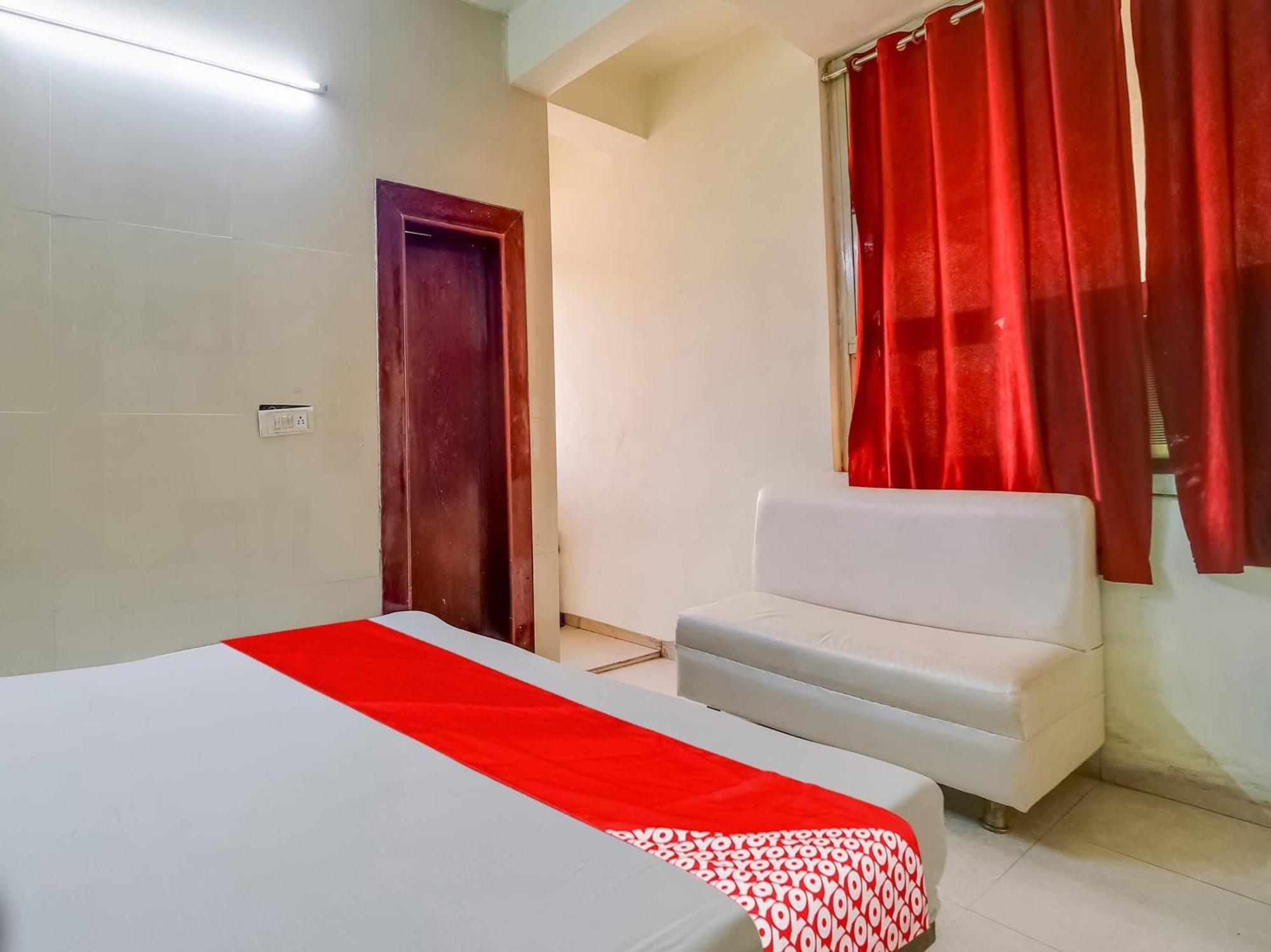 Hotel O Rama Krishna โบปาล ภายนอก รูปภาพ