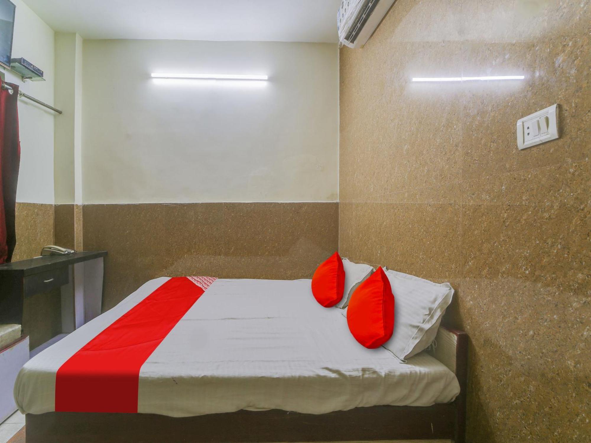 Hotel O Rama Krishna โบปาล ภายนอก รูปภาพ